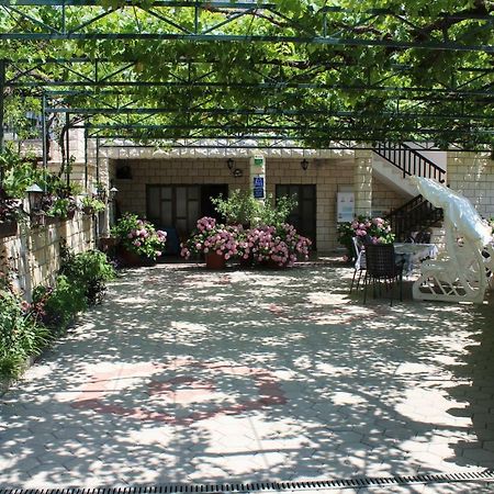Apartments Sveti Anton 奥瑞比克 外观 照片