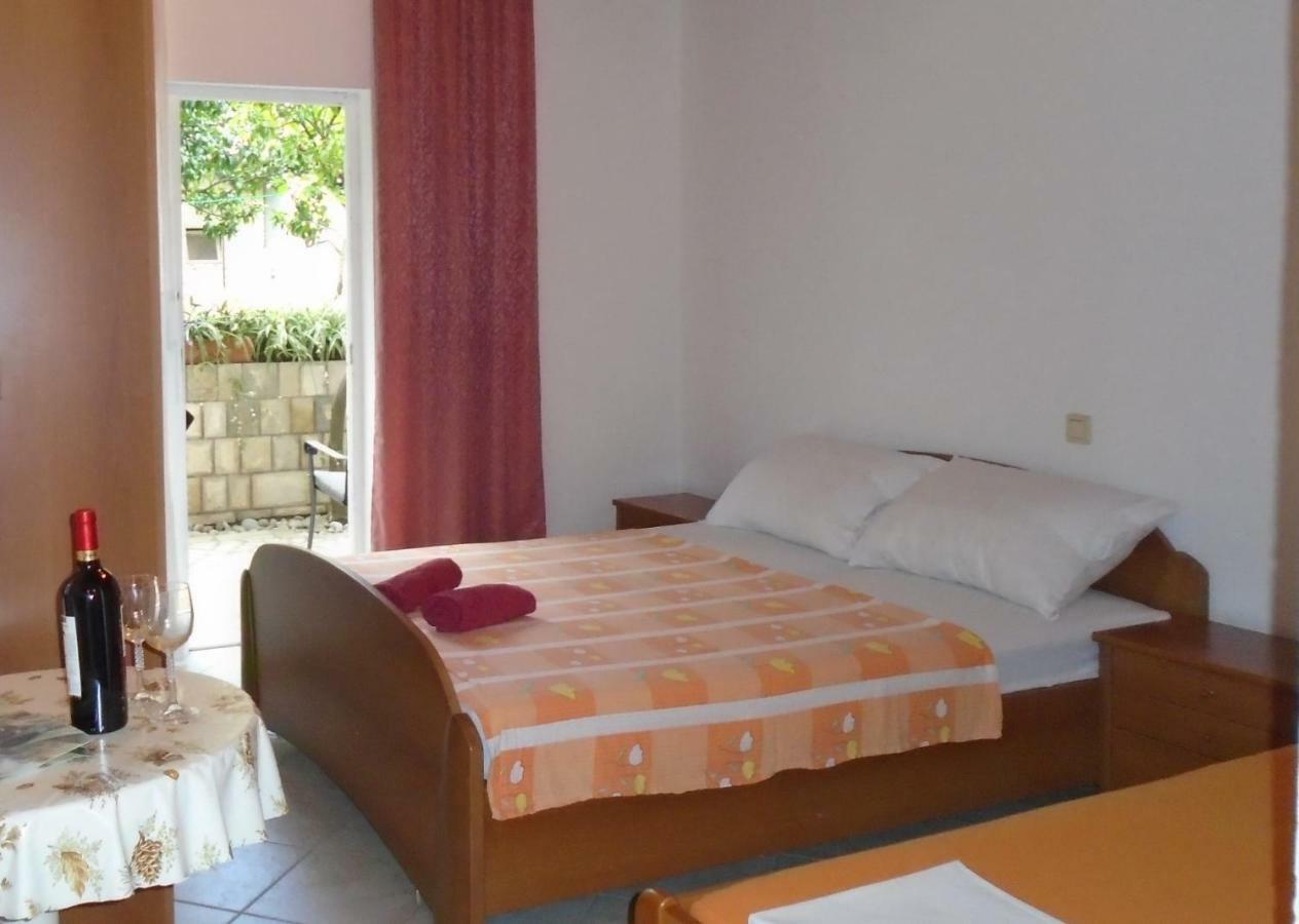 Apartments Sveti Anton 奥瑞比克 外观 照片