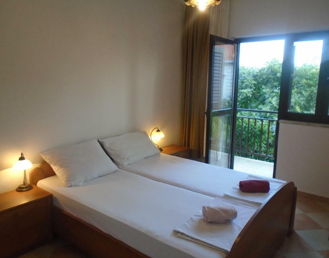 Apartments Sveti Anton 奥瑞比克 外观 照片