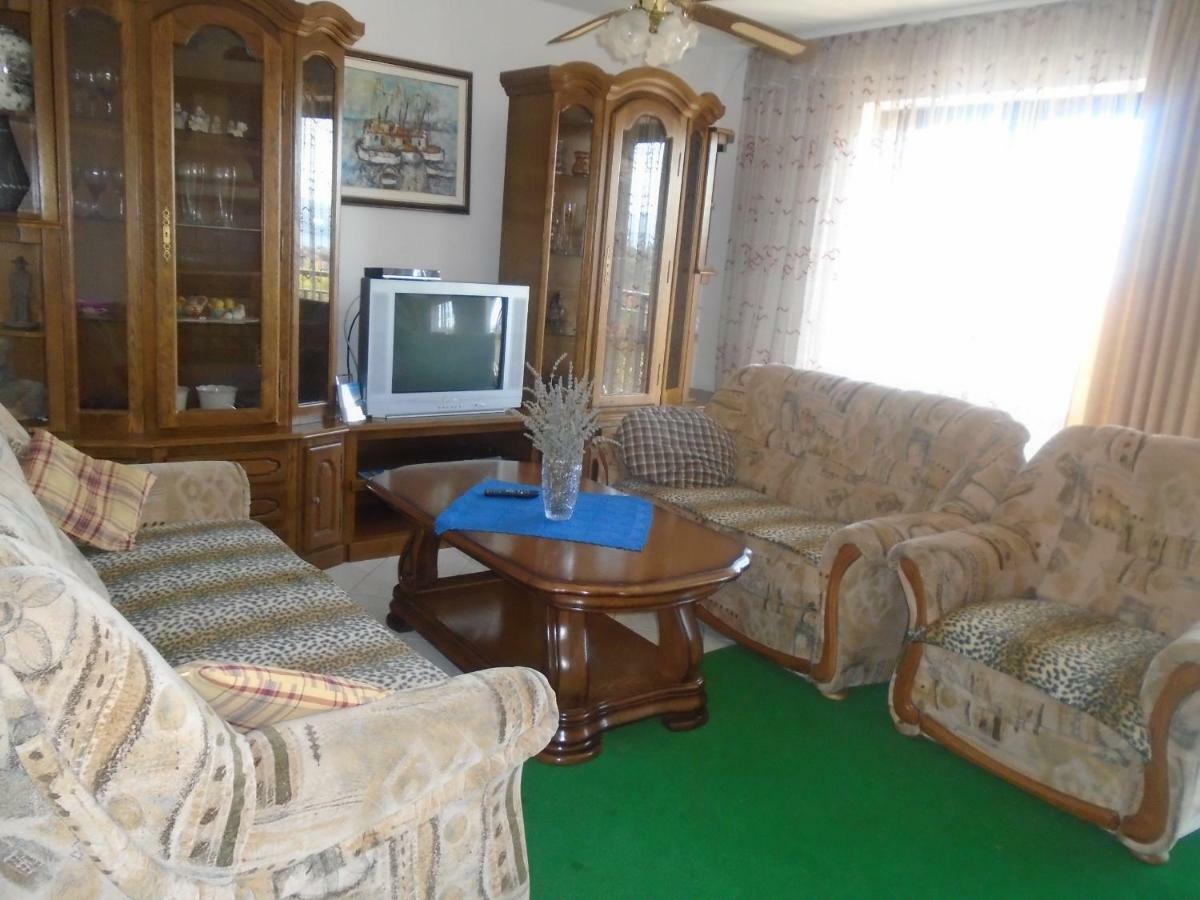 Apartments Sveti Anton 奥瑞比克 外观 照片